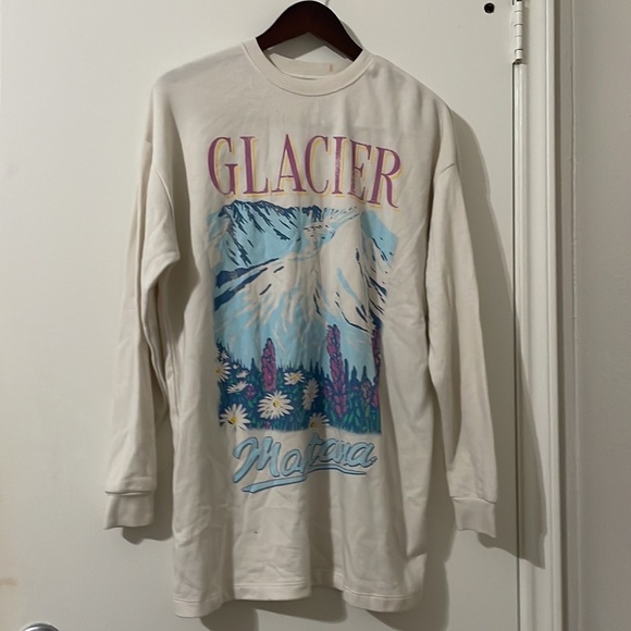 Grayson Threads Ivory Long Sleeve Crew Neck Sweater Glacier Montana Small - Picture 3 of 10